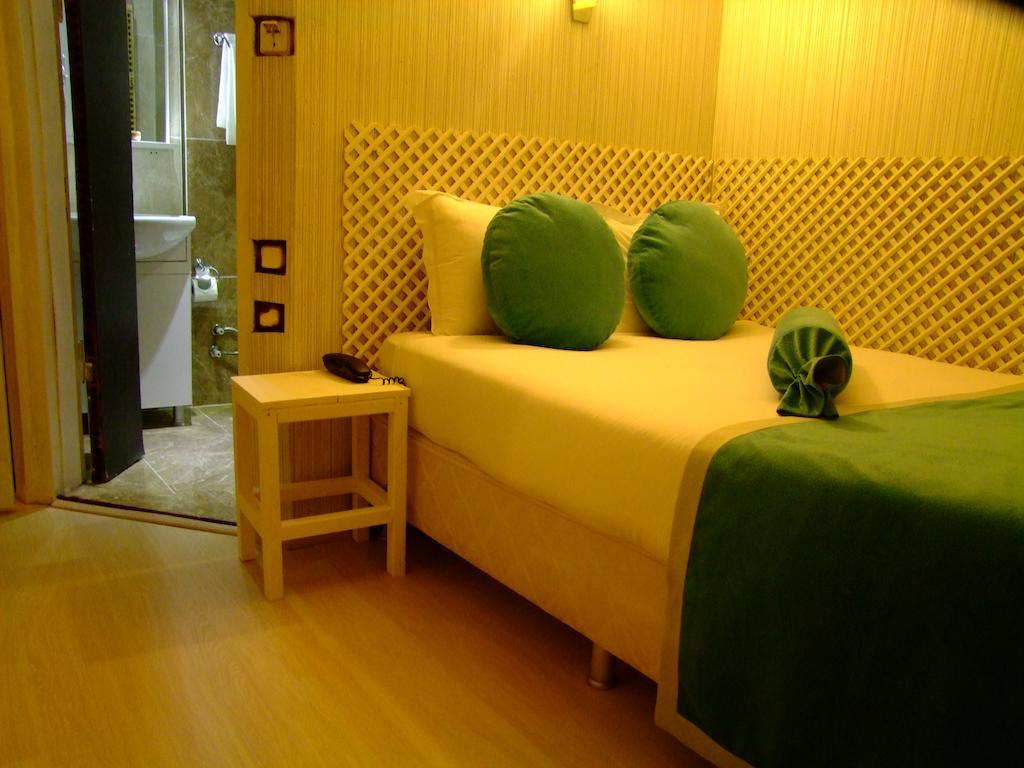 Hotel Ishakpasa Konagi Istanbul Room photo