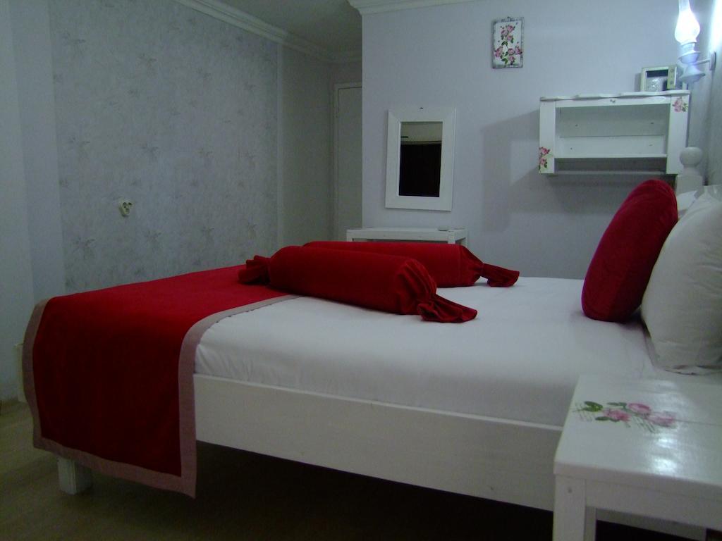 Hotel Ishakpasa Konagi Istanbul Room photo