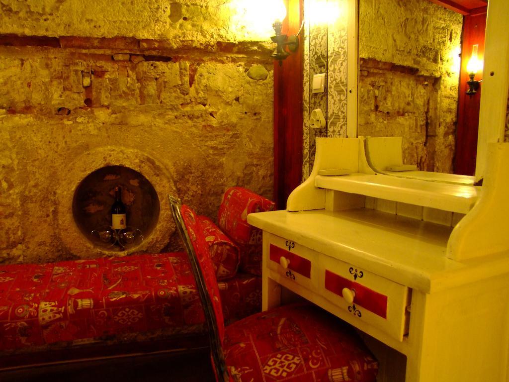 Hotel Ishakpasa Konagi Istanbul Room photo